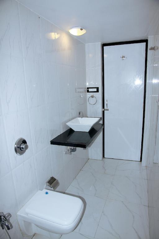 Wanderers Hostel Morjim Δωμάτιο φωτογραφία